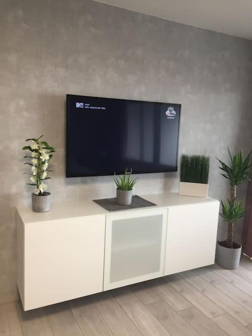 Modern Eingerichtetes Apartment Naehe Hauptbahnhof Braunschweig Exteriér fotografie